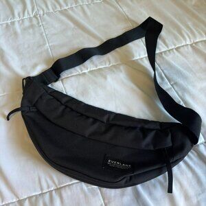 Everlane Renew Transit Fanny Pack Black Minimalist bumbag slingbag